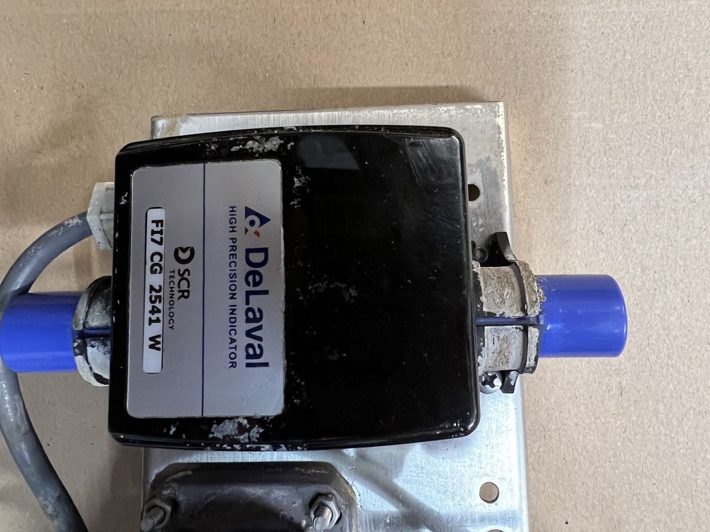 Miernik laserowy mleka FI 7 do hali udojowej DeLaval / Alfa Laval