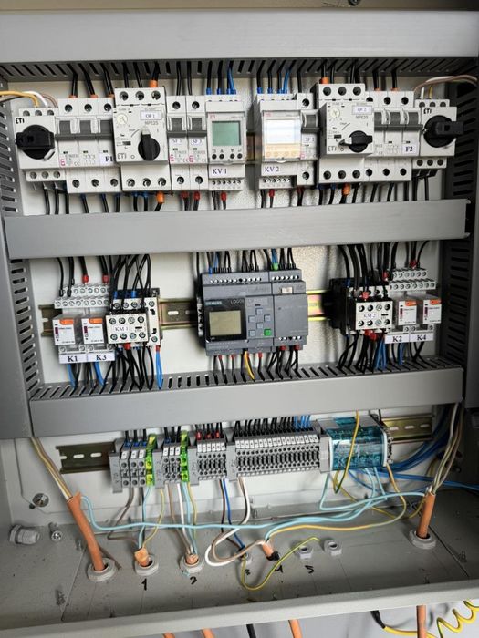 Електрик Дніпро, інженер електрик.