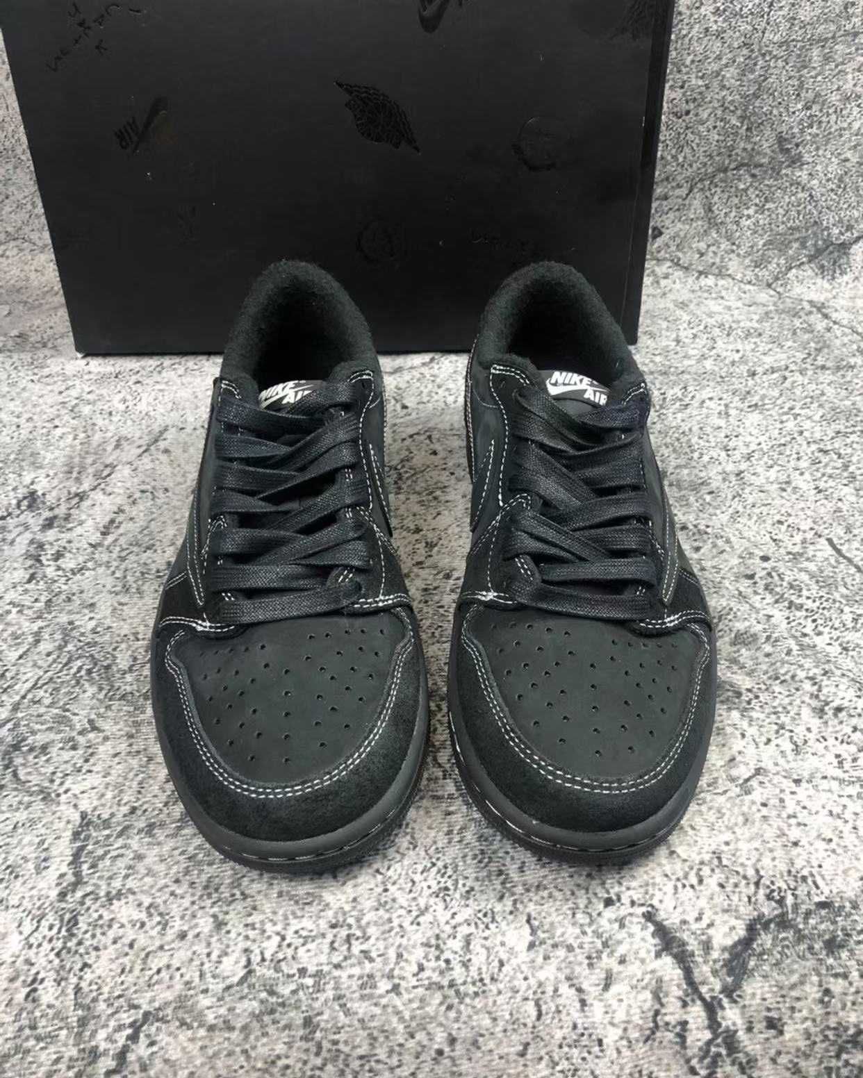 Travis Scott x Air Jordan 1 Low OG Black/Phantom R.40