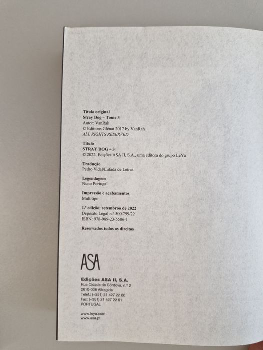 Livro " Stray Dog 3 "