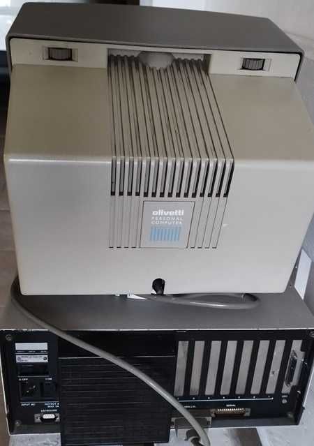 Computador Olivetti M24 XP 1050 / SP + Monitor MD12A
