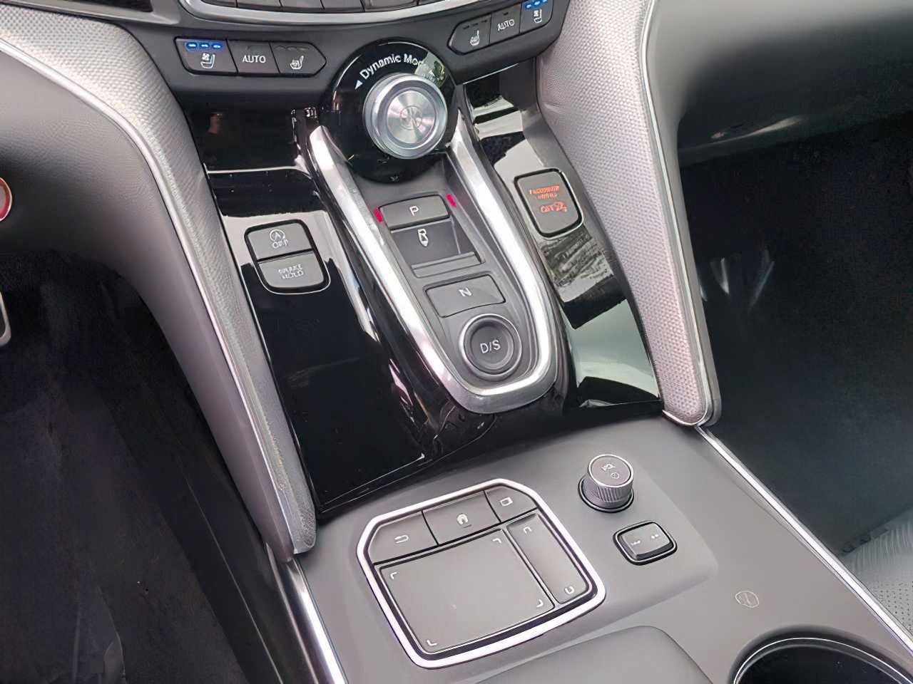 Acura TLX    2021