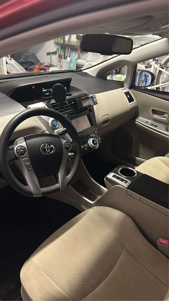 Toyota priua plus (LPG)