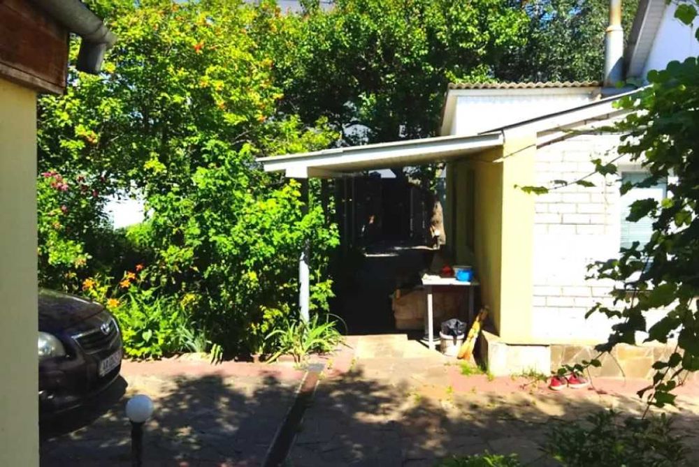 Фасад 10 сот офіс ТЦ бізнес Осіння Булаховського Біличі Академмістечко