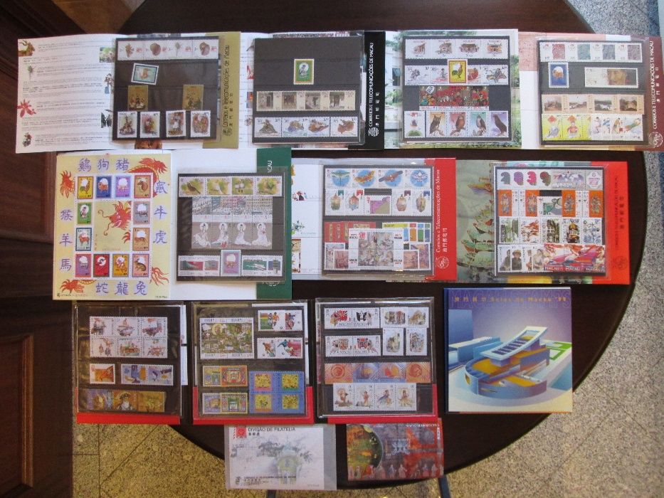 Filatelia - Selos Macau Stamps - Carteiras Anuais 1981/82 a 1999