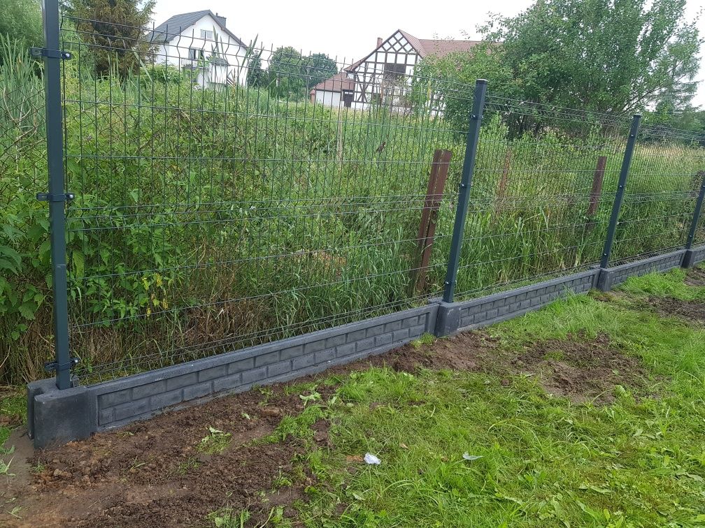Montaż ogrodzeń panelowych 3d 2d palisada