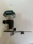 Фрезер Makita DRT 50