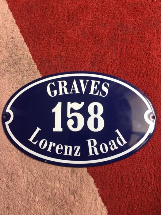 Placa morada ramsign nova graves lorenz road