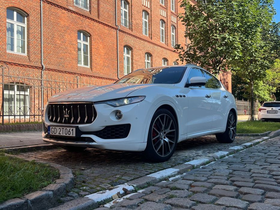 Maserati Levante Maserati Levante – Elegancja, Moc i Styl