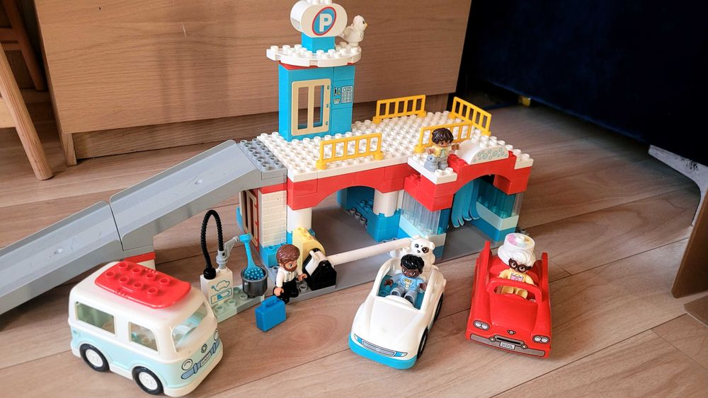 Lego duplo 10948 myjnia serwis parking