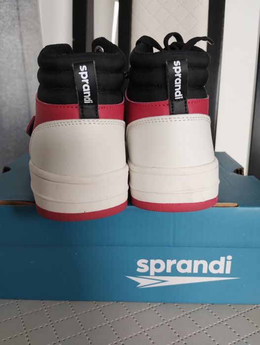 Buty Sprandi rozm. 33