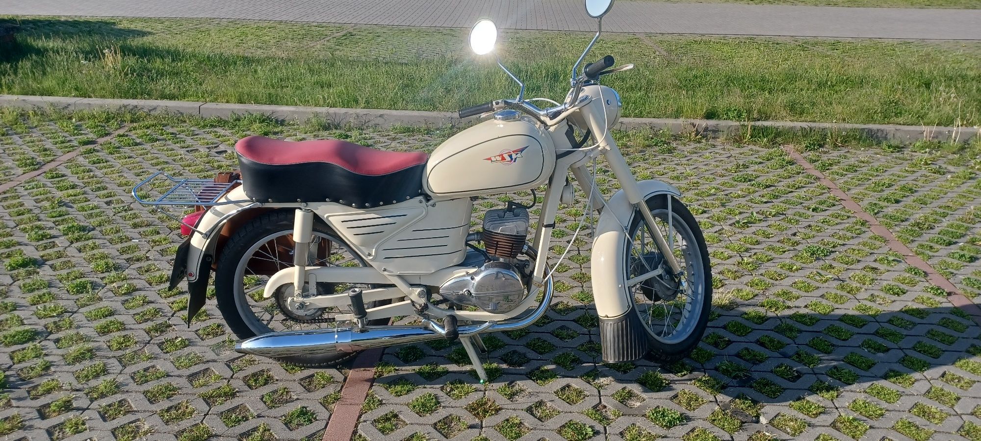 WSK 125  M06B1  1968r. wersja prospektowa