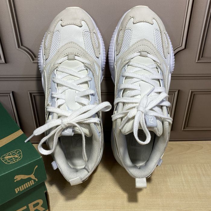 Жіночі кросівки PUMA RS-X Efekt PRM Wns Warm White-PUMA White