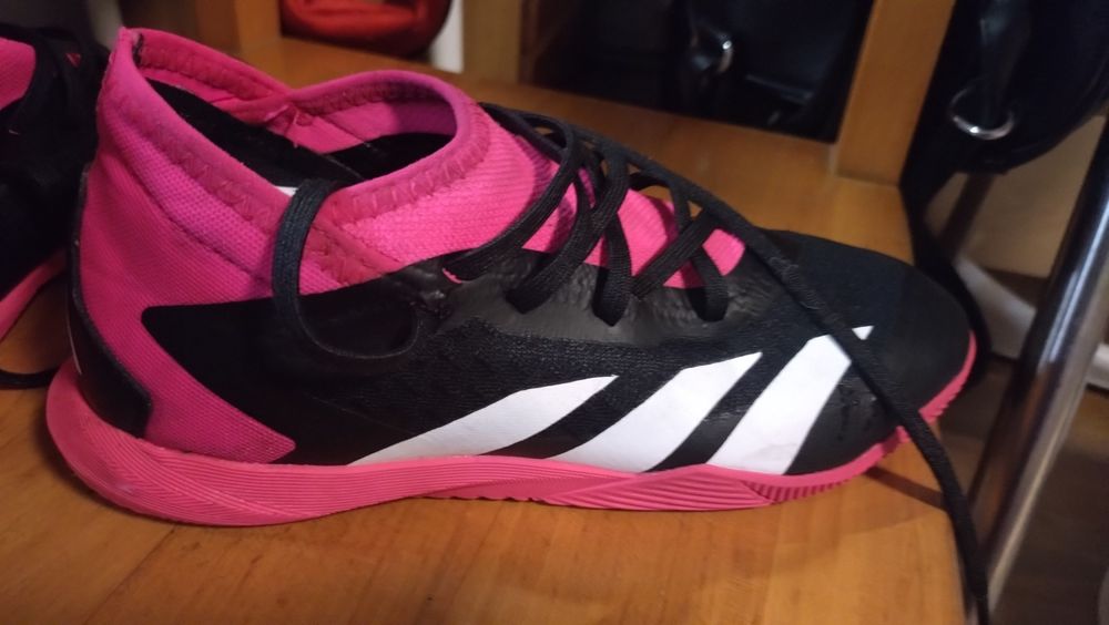 Кросівки Adidas Predator