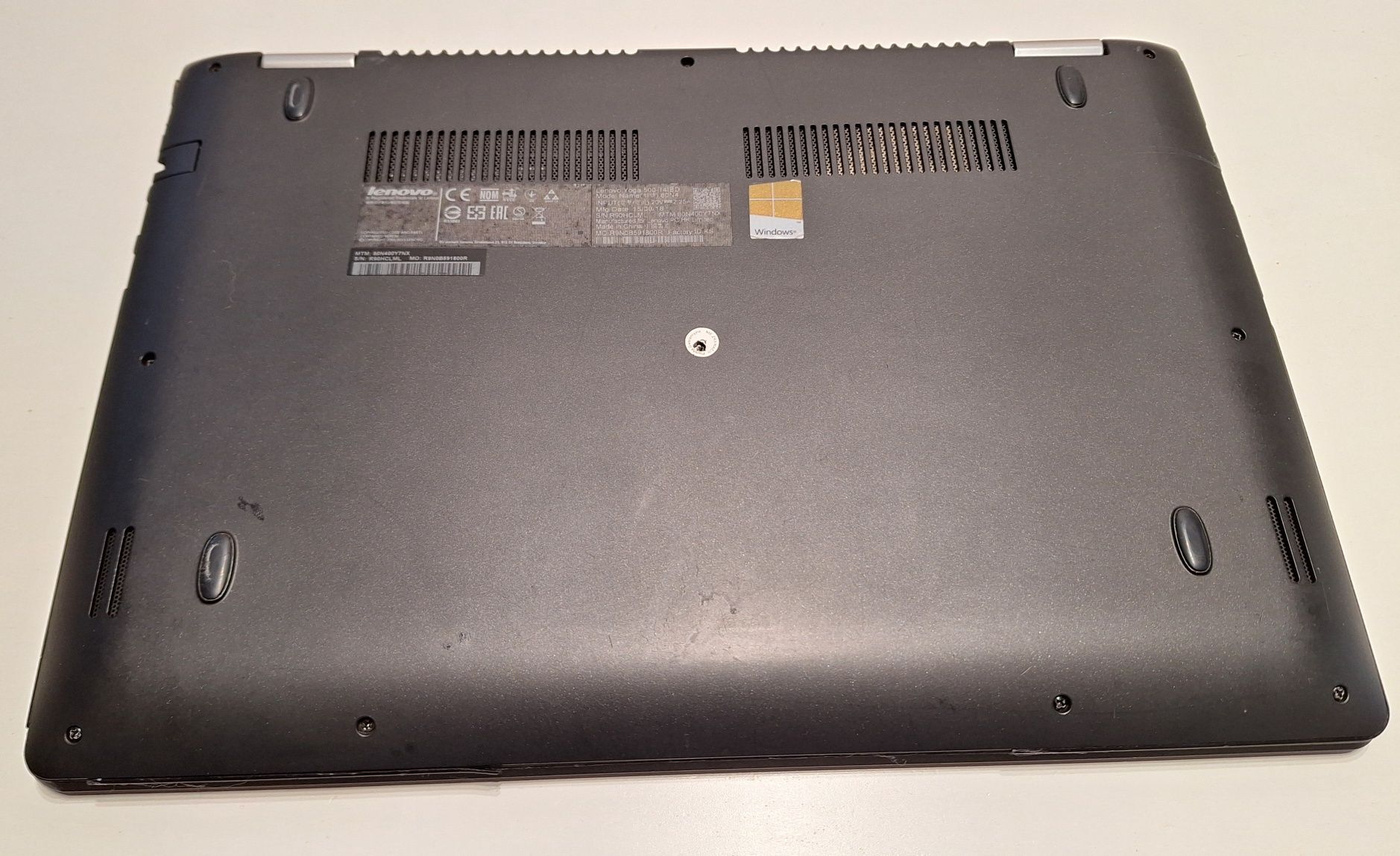 Laptop Lenovo YOGA 500
