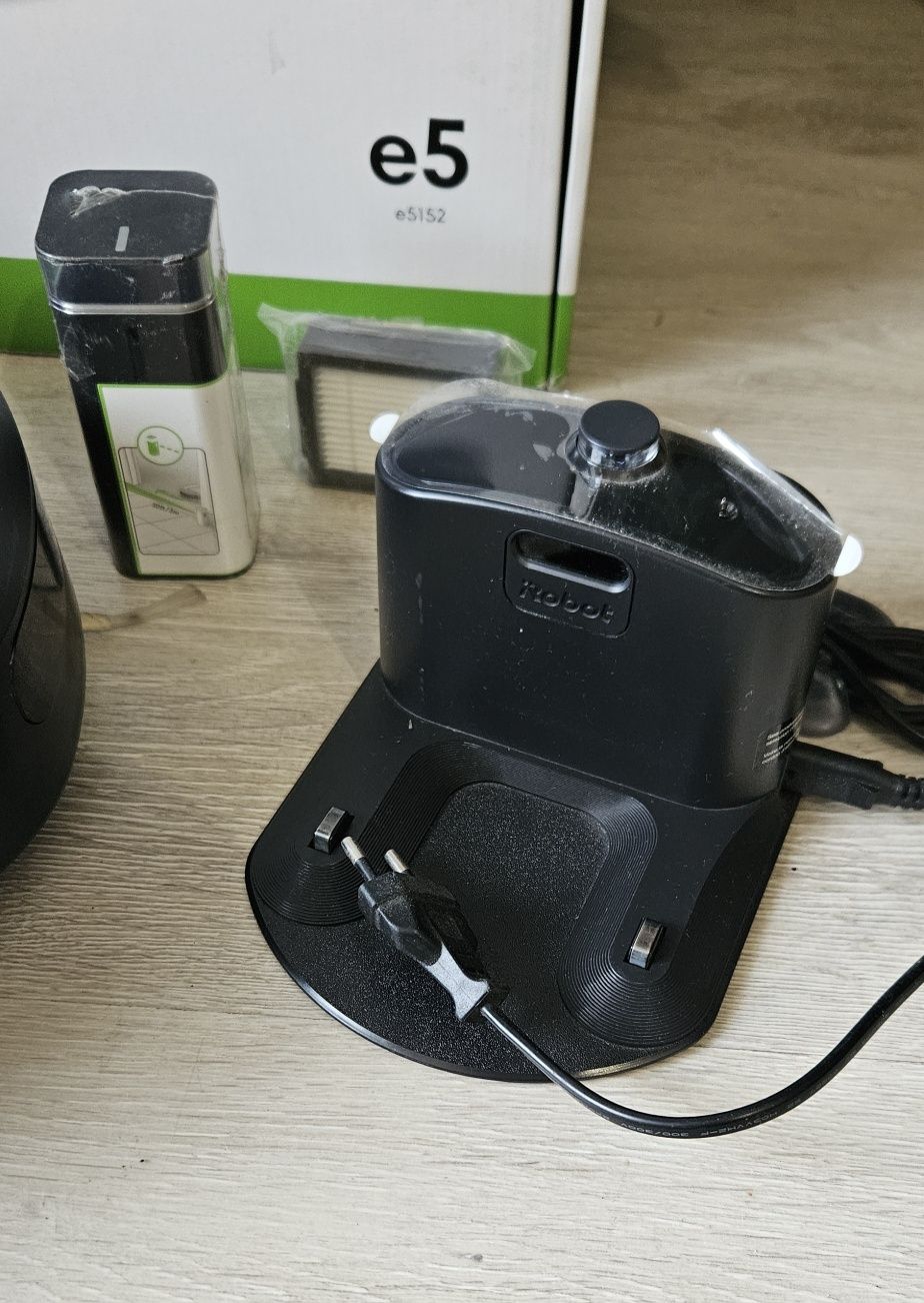 Odkurzacz Roomba e5
