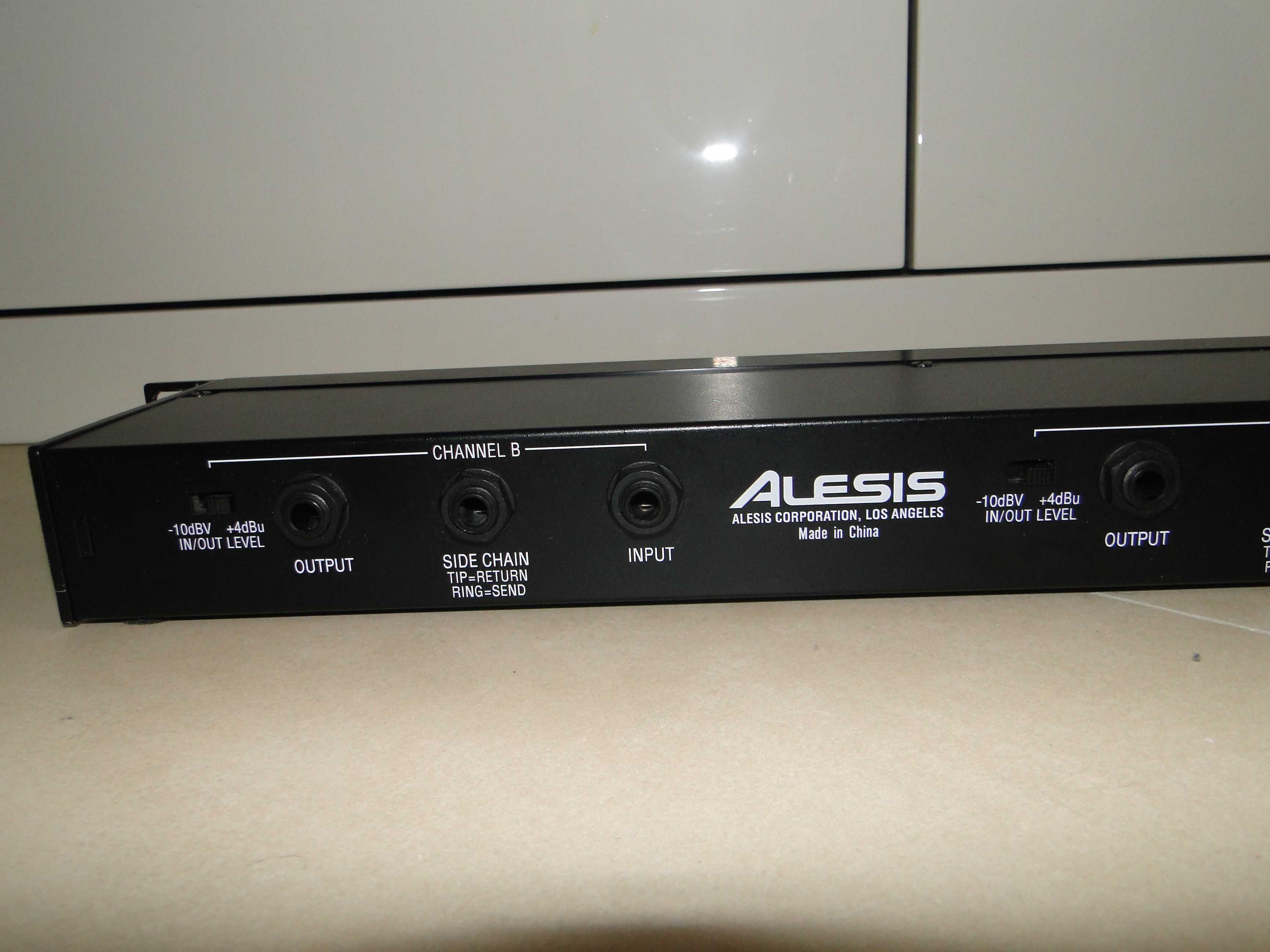 Kultowy Procesor Kompressor Limiter ALESIS 3630.Mega Okazja