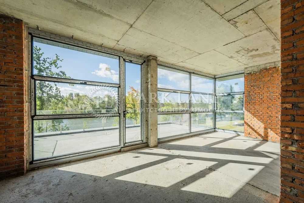 Продажа дома в Козине. 300м2. 11 соток. 5 комнат. Без ремонта.