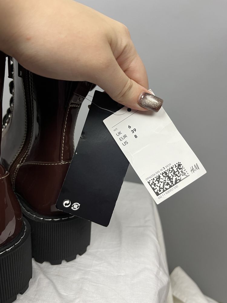 H&M лакові осінні ботинки