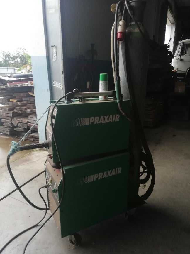 Máquina semi-automática de soldar de 310 amperes – Praxair – como nova