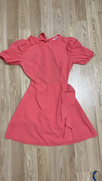 Жіноча сукня