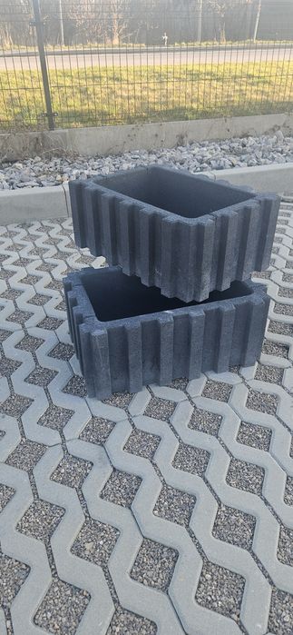 Gazon betonowy doniczka Polbruk 60x40x25 grafit ABAX