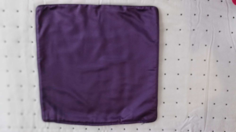Oportunidade! Almofada em excelente estado Zara Home