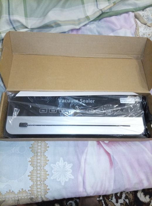 Вакууматор новый