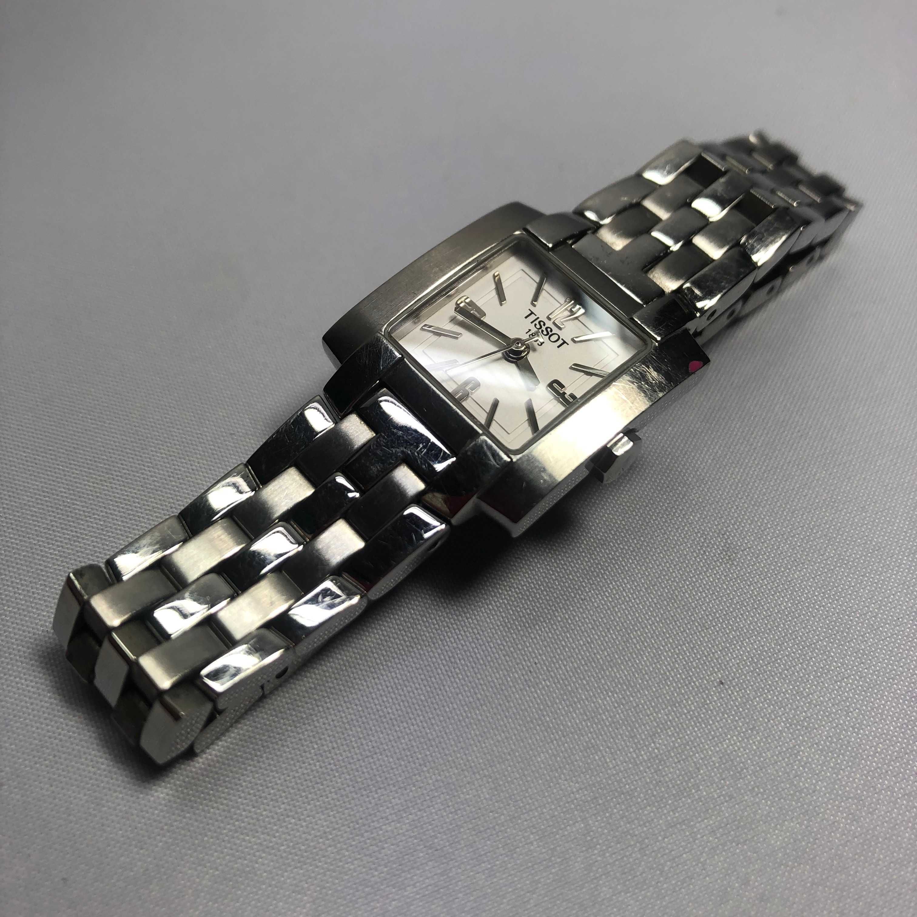 Damski zegarek Tissot 853 SKP-JA-10831