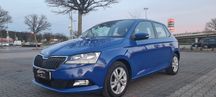 Wynajem samochodu Warszawa - Skoda Fabia
