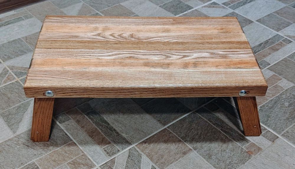 Сніданковий столик в ліжко