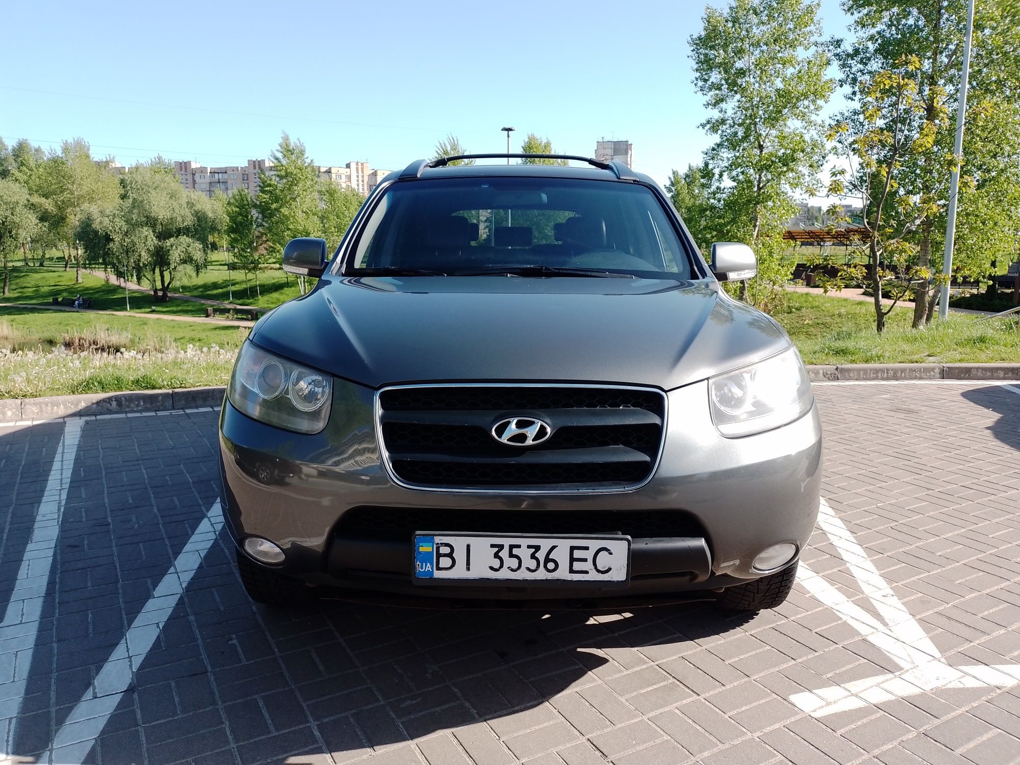 Продам авто Hyundai SANTA FE