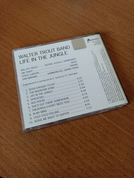 Walter Trout Band Life in the Jungle cd