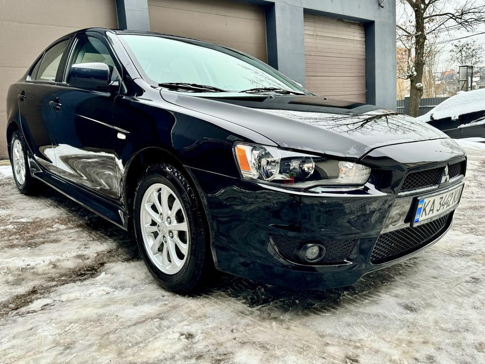 Mitsubishi Lancer 2.0 L 150 L.S  2011 года