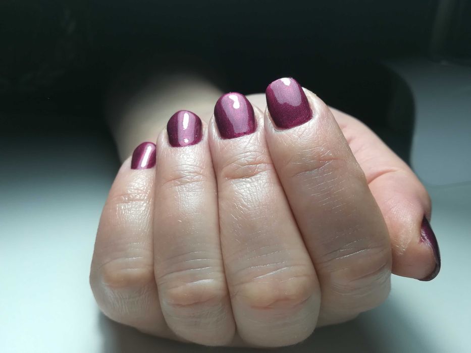 usługa stylizacji  paznokci niskie ceny