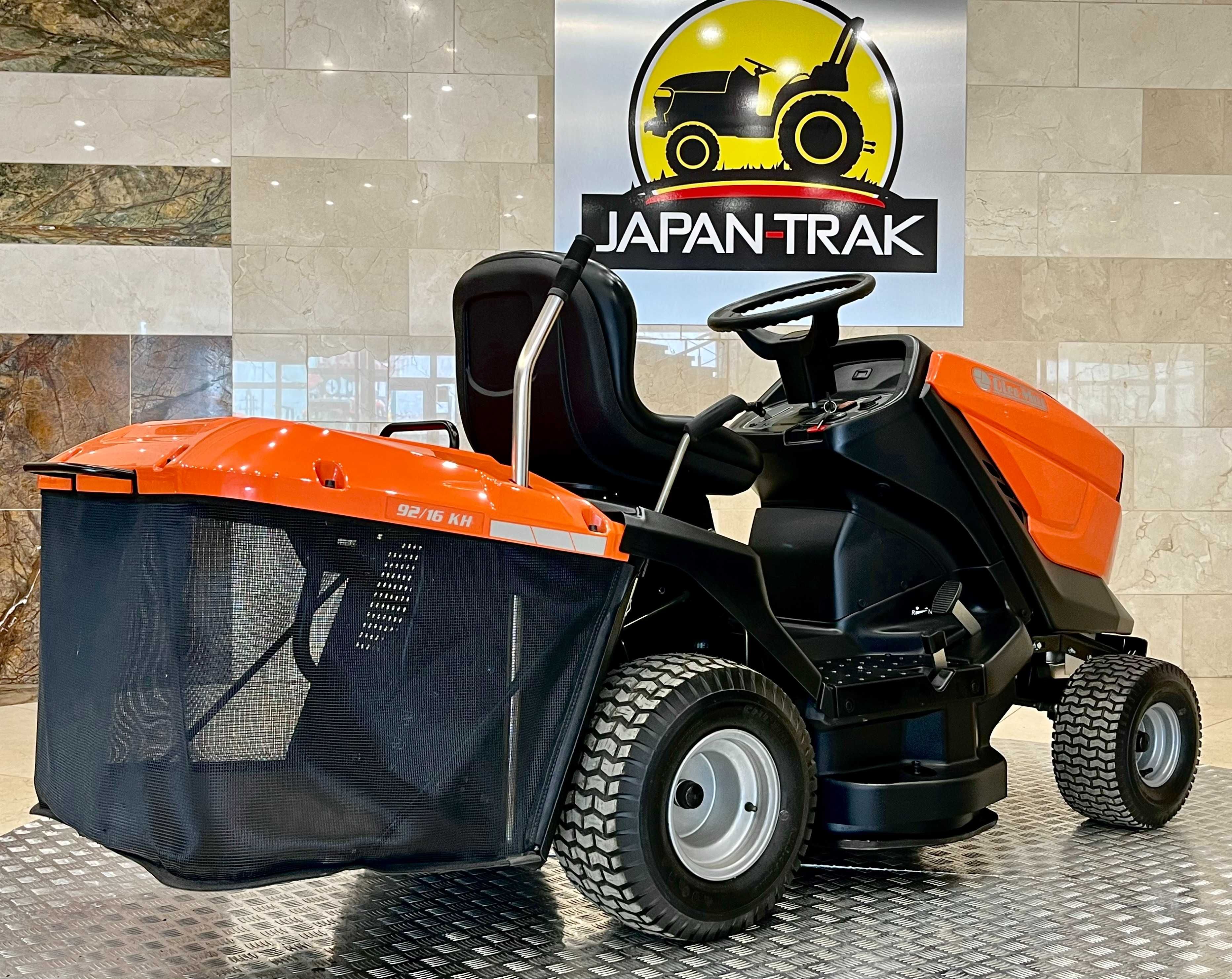 OLEO-MAC traktor kosiarka 92/16 KH 16KM, Exclusive Japan Trak