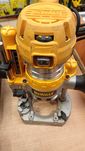 Frezarka DEWALT D26204K-QS -Komis MADEJ Dębica