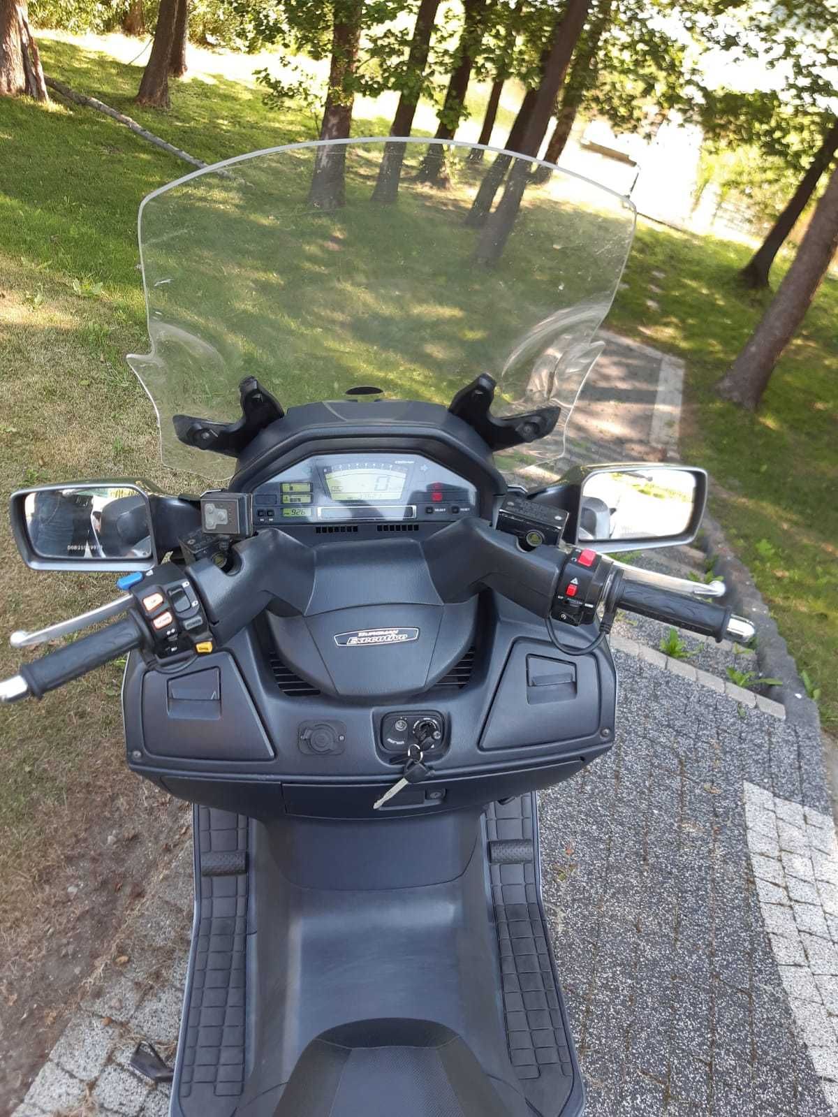 Suzuki Burgman 650 Executive