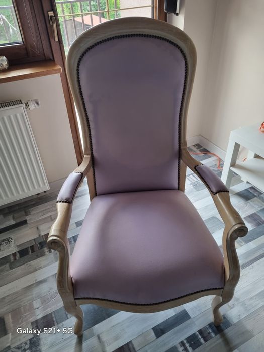 Fotel z ekoskóry