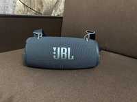 Портативна акустика JBL Xstreme 3