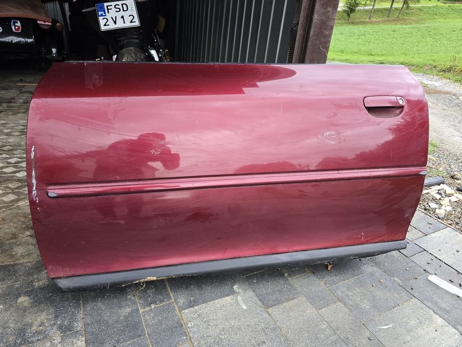Drzwi audi a3 8l bordowy lewe, prawe 3d