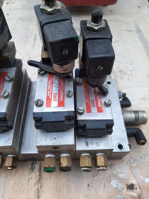 пневмо розпридільник. пневма . пневмоциліндри