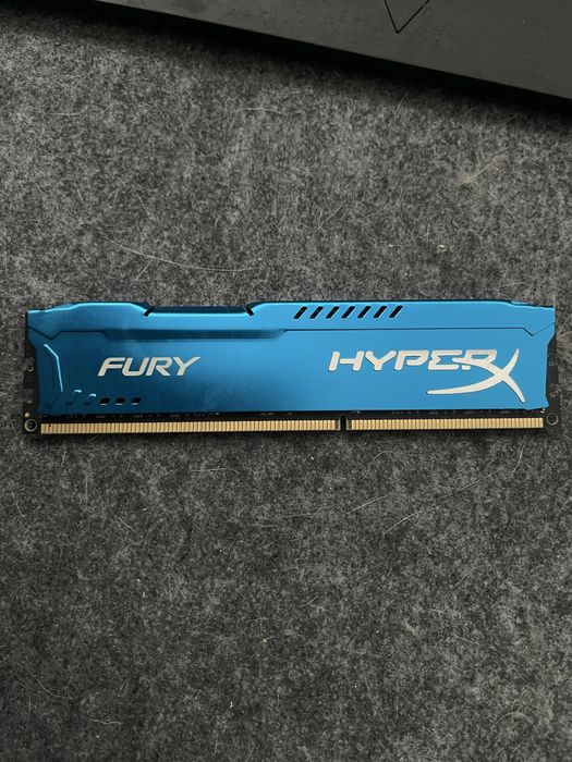 Оперативна память 8гб ddr3