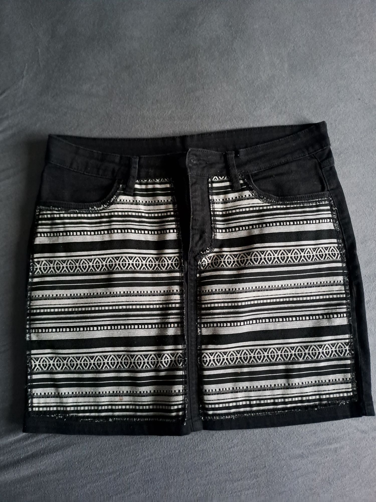 Spódnica czarna jeansowa esmara lidl 42