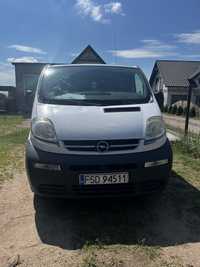 Vivaro 2006 1,9dci uszkodzony silnik