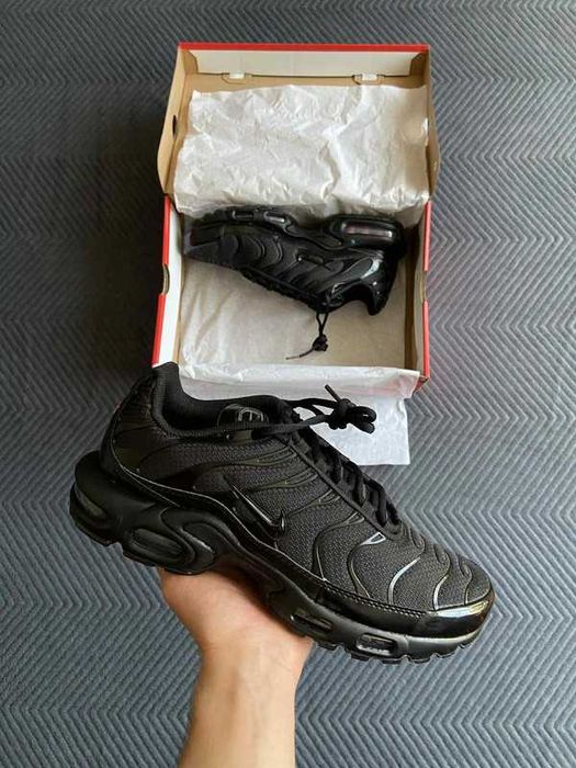 Nike_Air_Max_Plus_Triple_TN_Black R.41