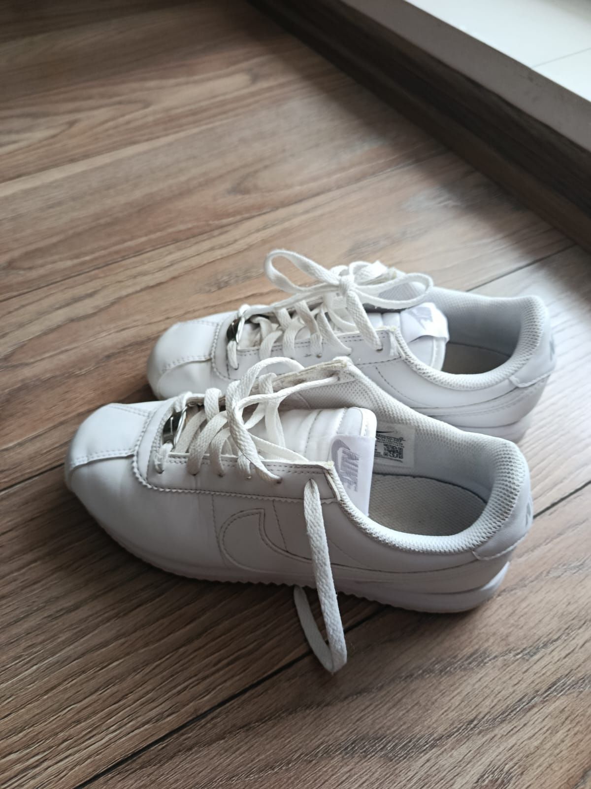 Nike Cortez 35 , białe