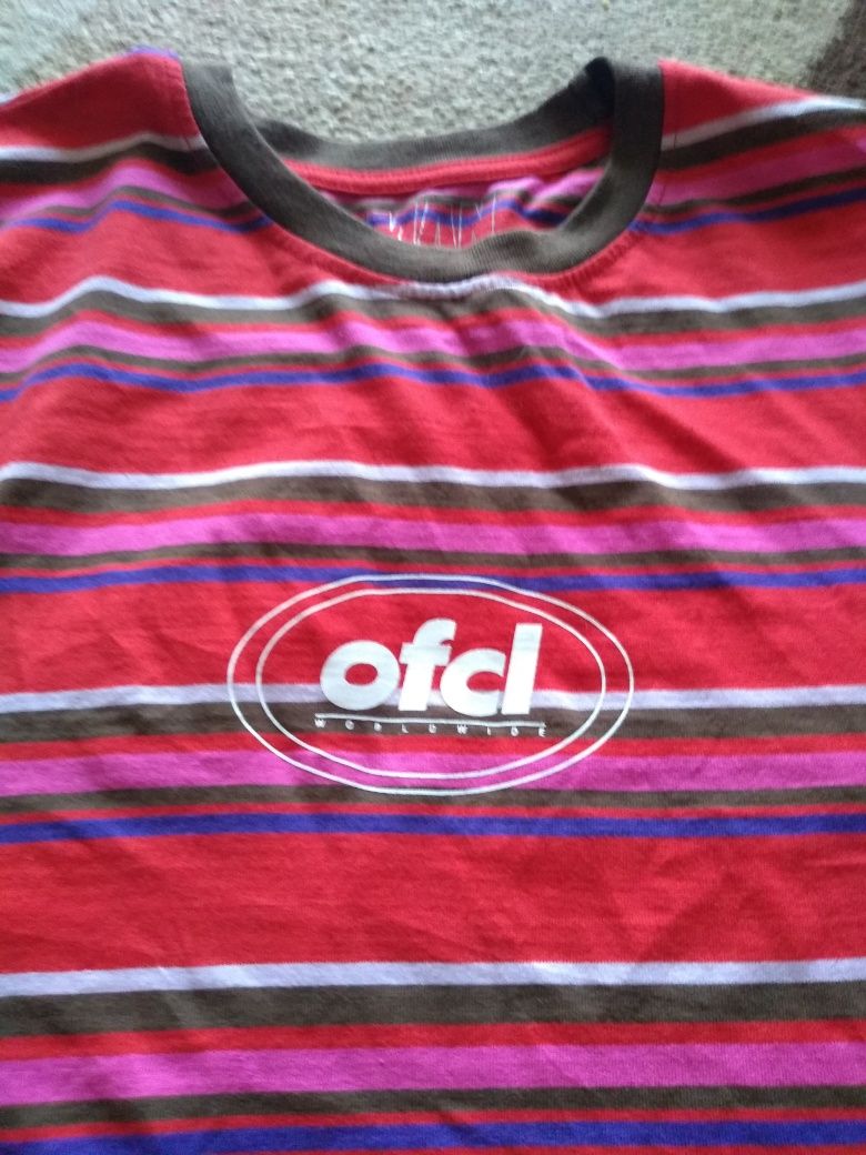 Koszulka T-shirt dla skatera, skateboardzisty firmy Ofcl. Rozmiar L