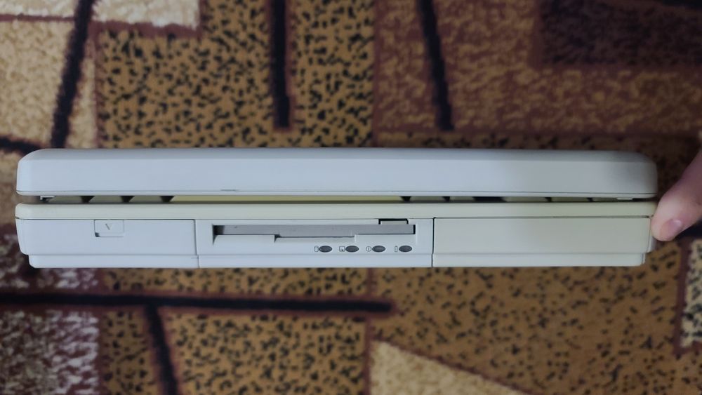 Ноутбук COMPAQ LTE Elite 4/50E