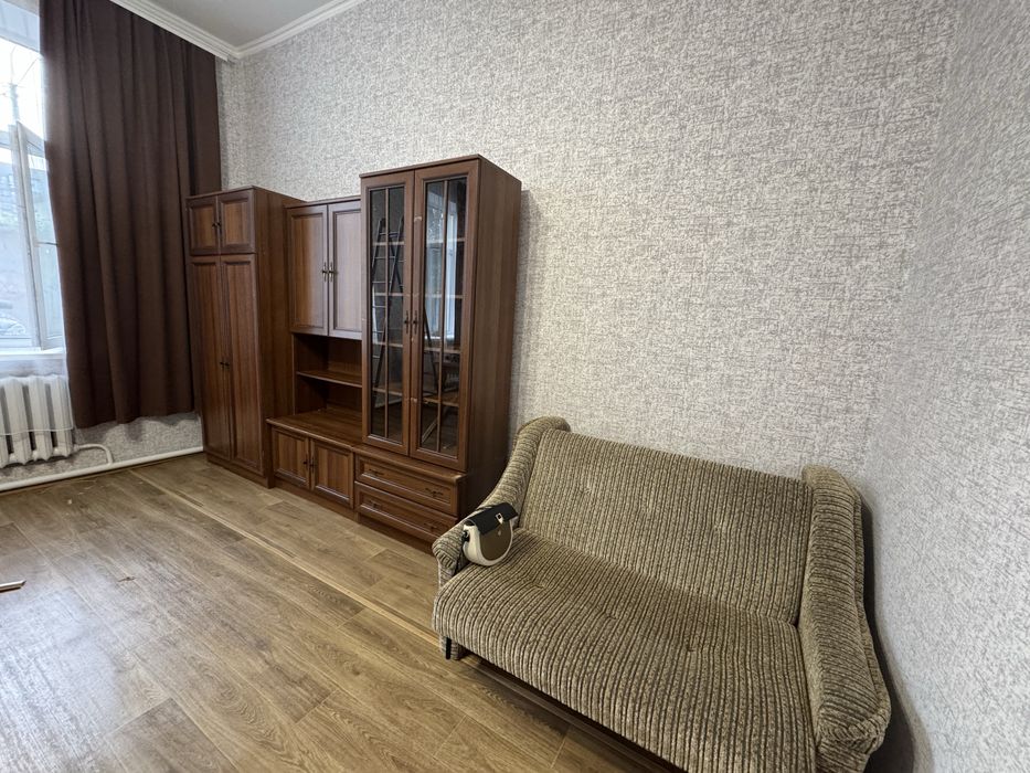 Продаж кімнати в гуртожитку